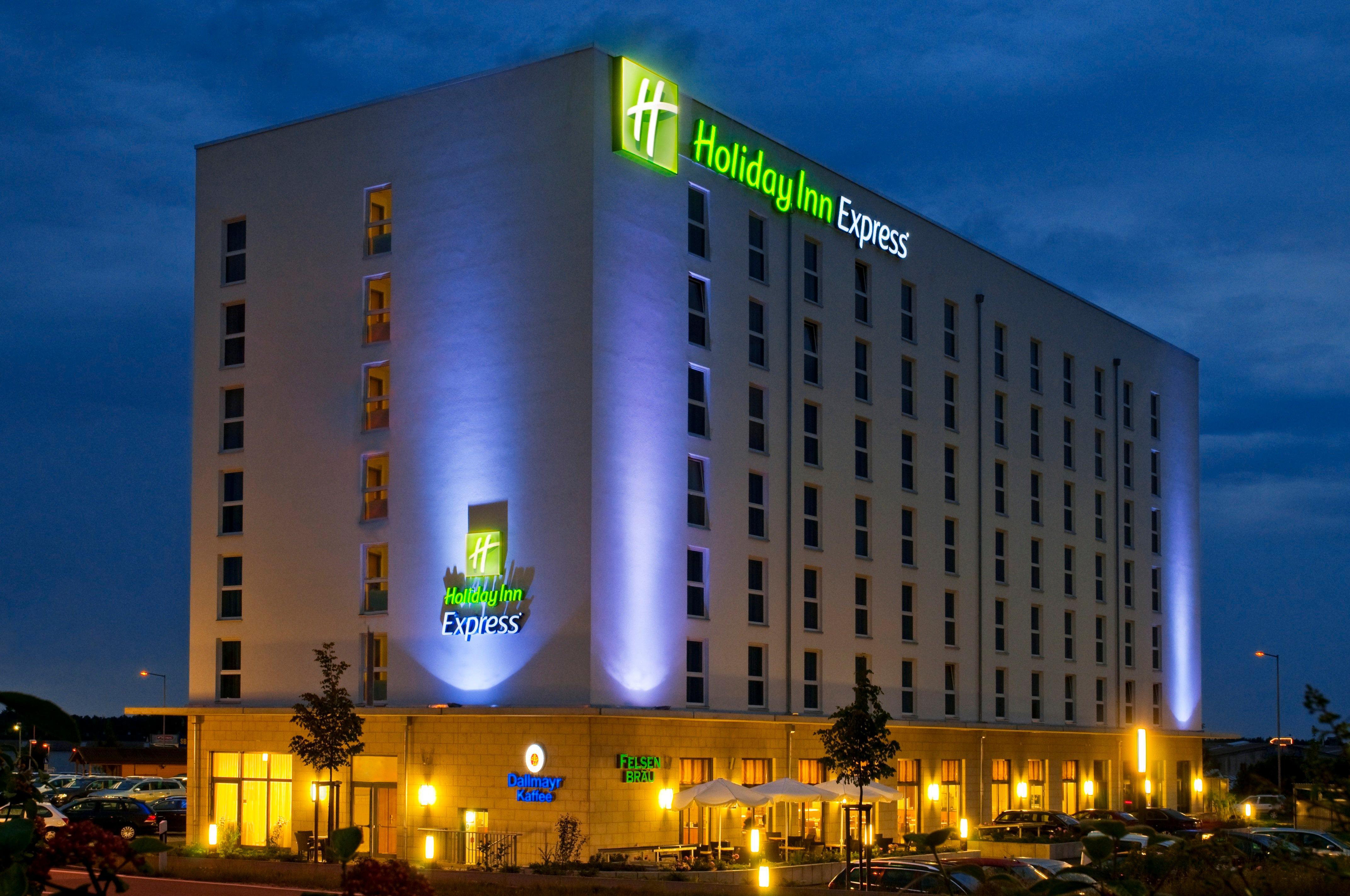 Holiday Inn Express Nuernberg-Σβάμπαχ Εξωτερικό φωτογραφία