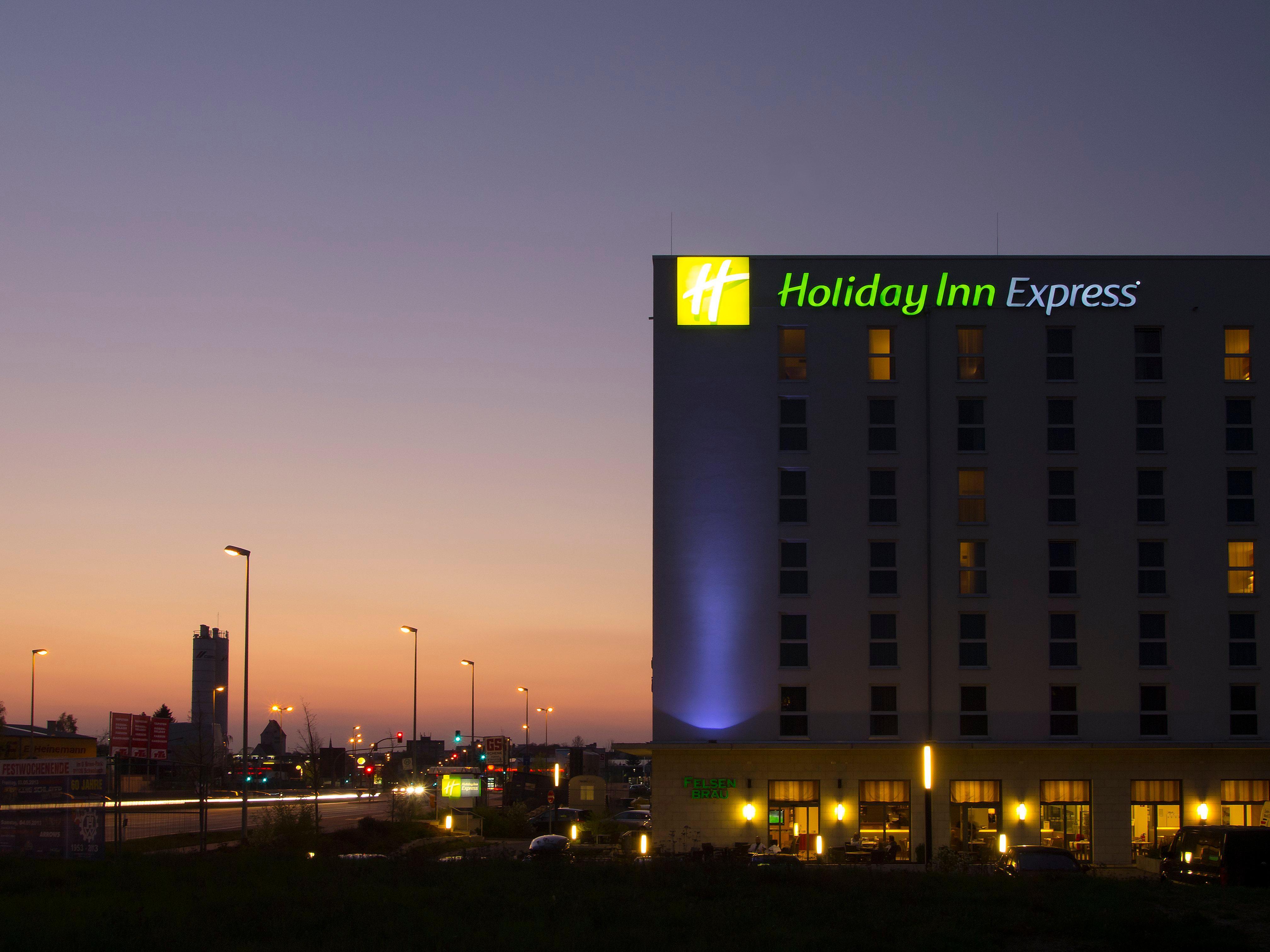 Holiday Inn Express Nuernberg-Σβάμπαχ Εξωτερικό φωτογραφία