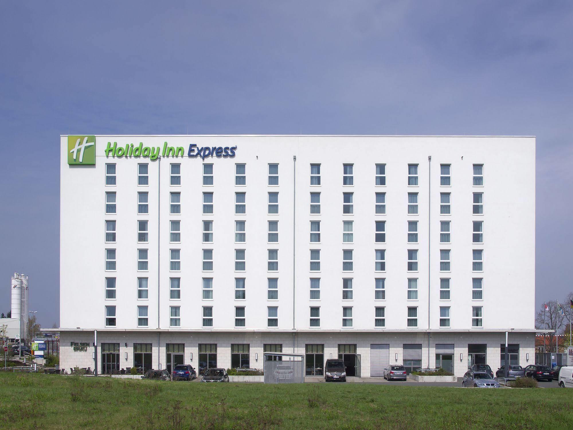 Holiday Inn Express Nuernberg-Σβάμπαχ Εξωτερικό φωτογραφία